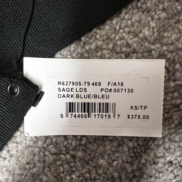 Winter coat with beautiful Faux fur - Picture 4 of 4